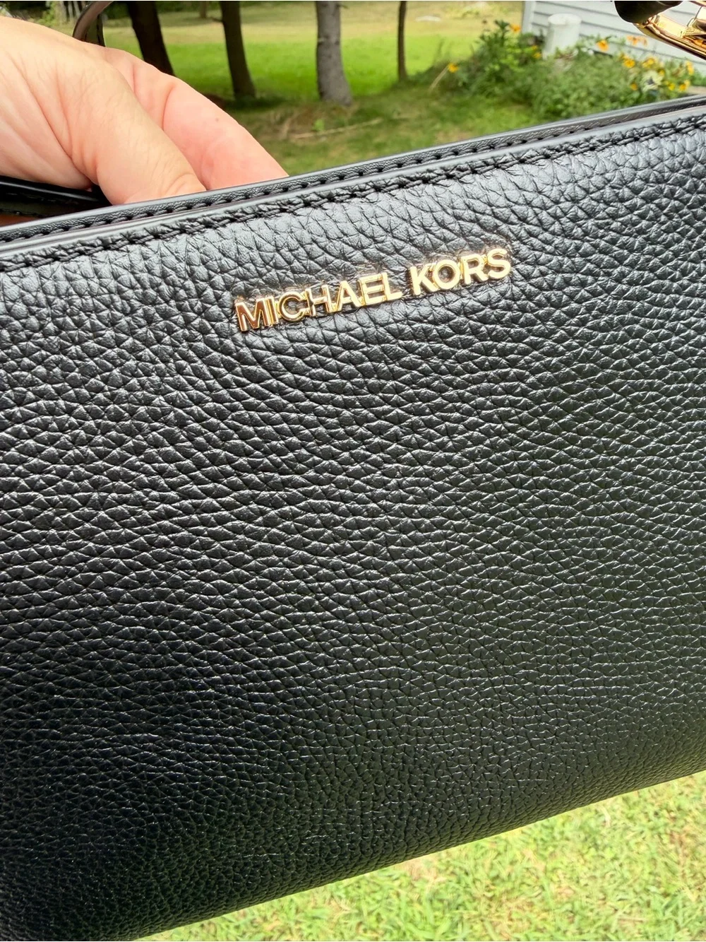 Michael Kors Trisha Medium Pebbled Leather Crossbody Bag Black NWT